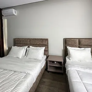 Eden Hotel